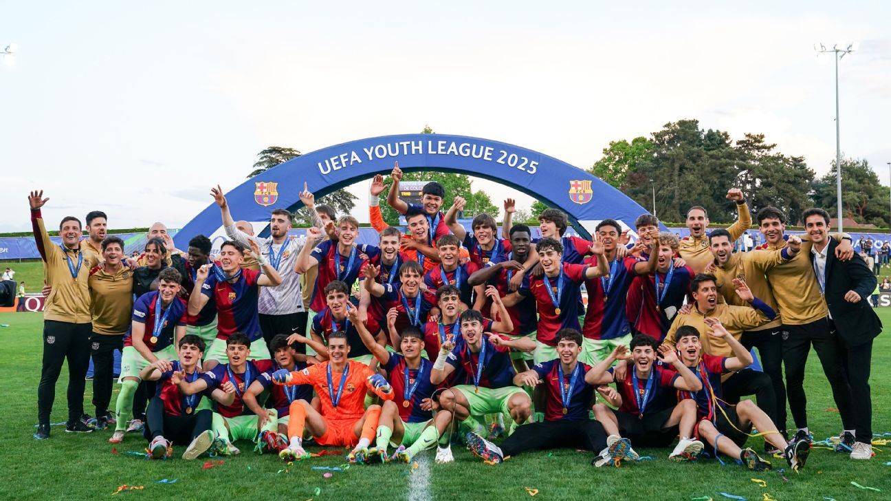 Barcelona conquista Tríplice Coroa e enfrenta Flamengo pelo Mundial no Japão
