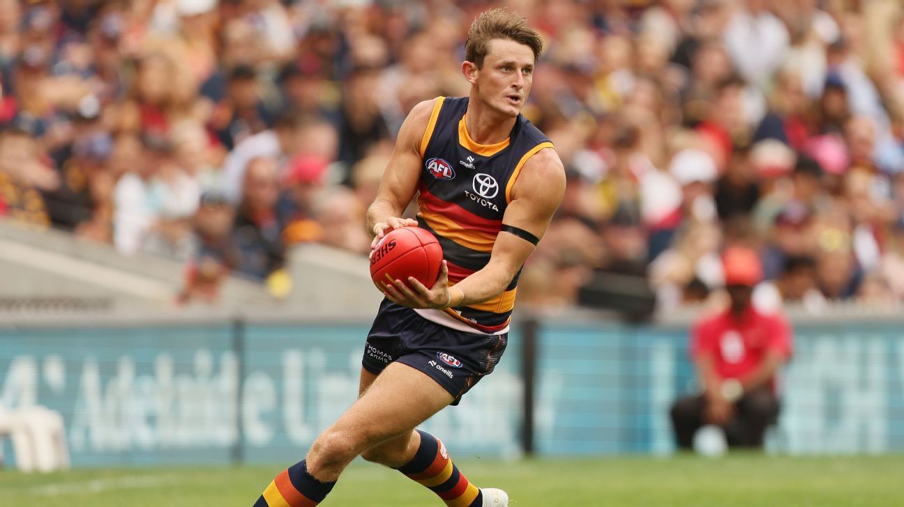 Crows lose key midfielder for at least a month