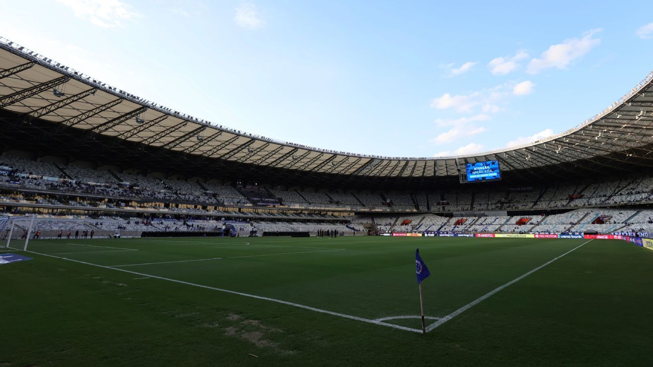 Jogo do Brasileirão: Cruzeiro x Flamengo - Onde assistir, horário e escalações.