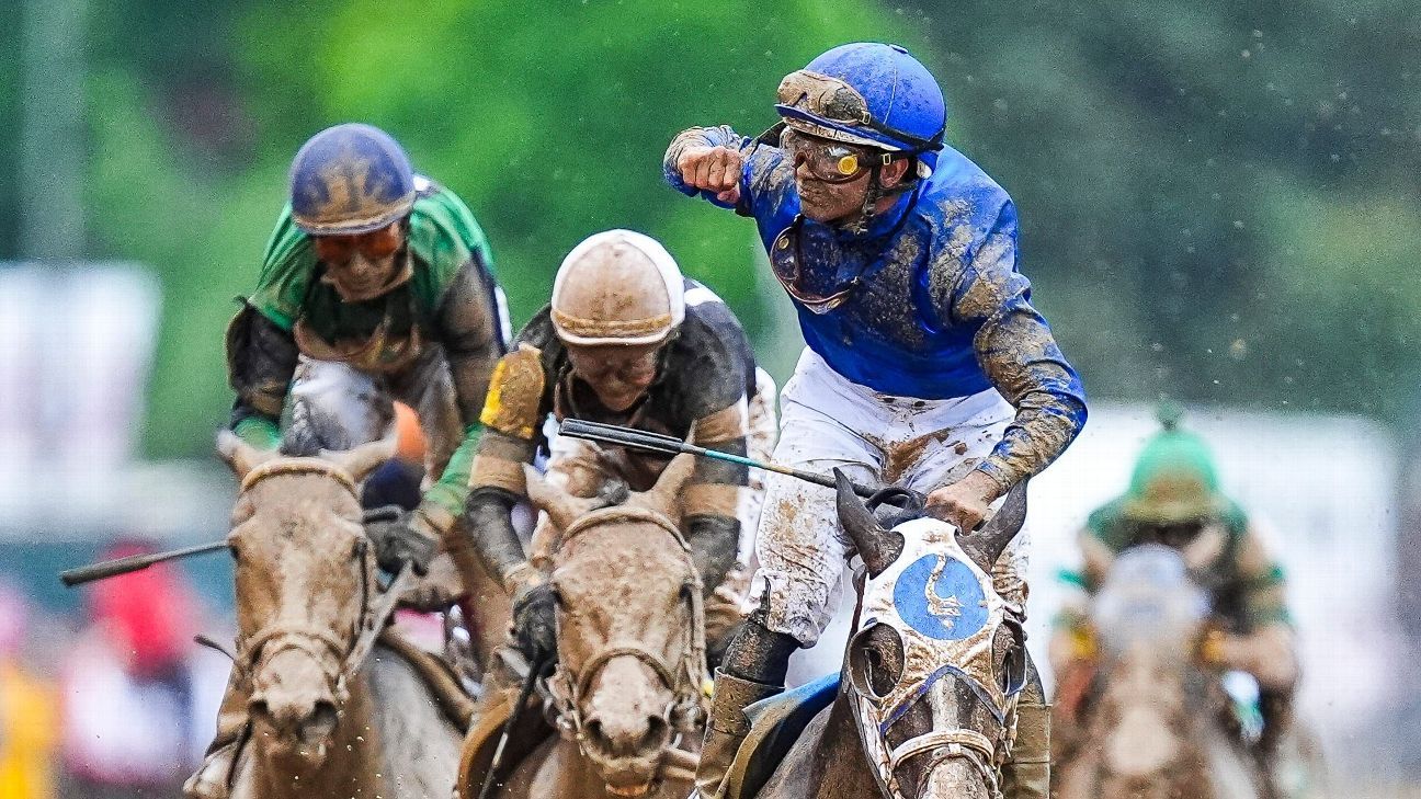 Good Cheer rallies in slop to win Kentucky Oaks