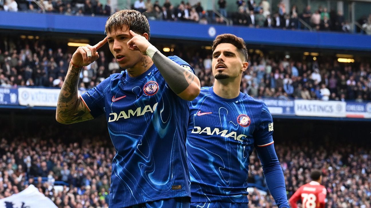 Chelsea 'carimba faixa' do Liverpool, vence e cola nos líderes da Premier League