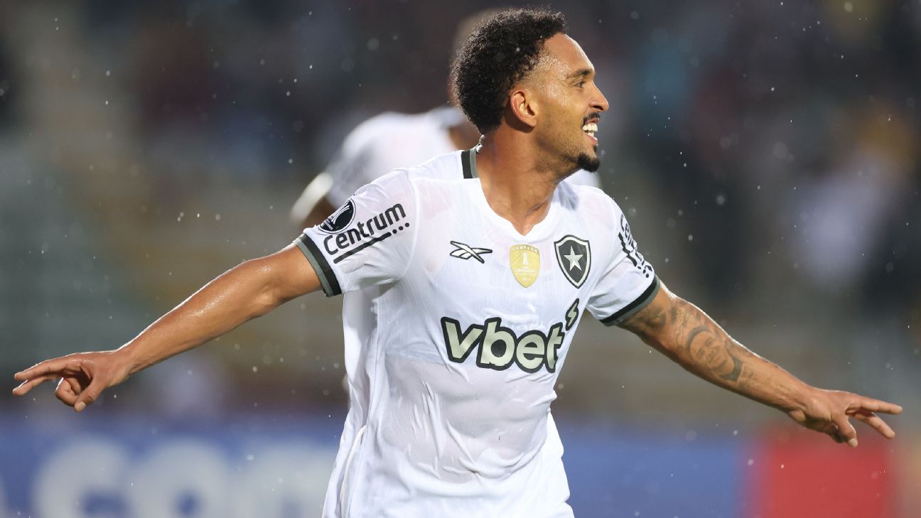 Botafogo quebra 'jejum' com Renato Paiva, vence Carabobo fora de casa e ganha sobrevida na Libertadores