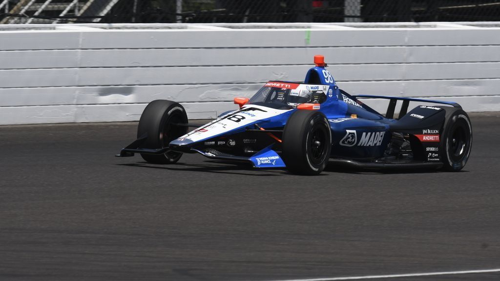 Andretti makes Indy 500 in last-chance qualifying
