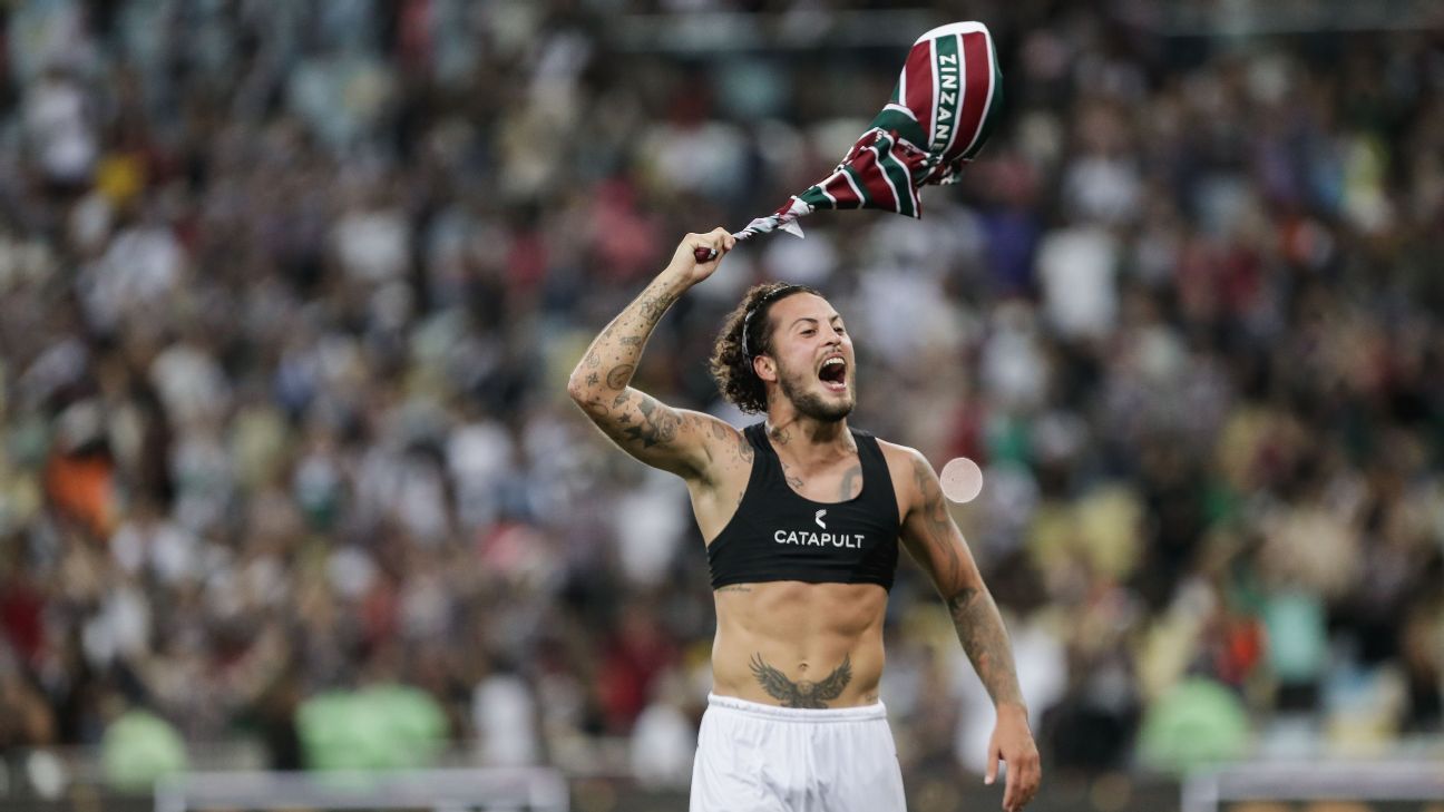 Guga lembra descrença com Fluminense antes do Mundial e fica sem palavras com Fábio: 'Ele é inexplicável'