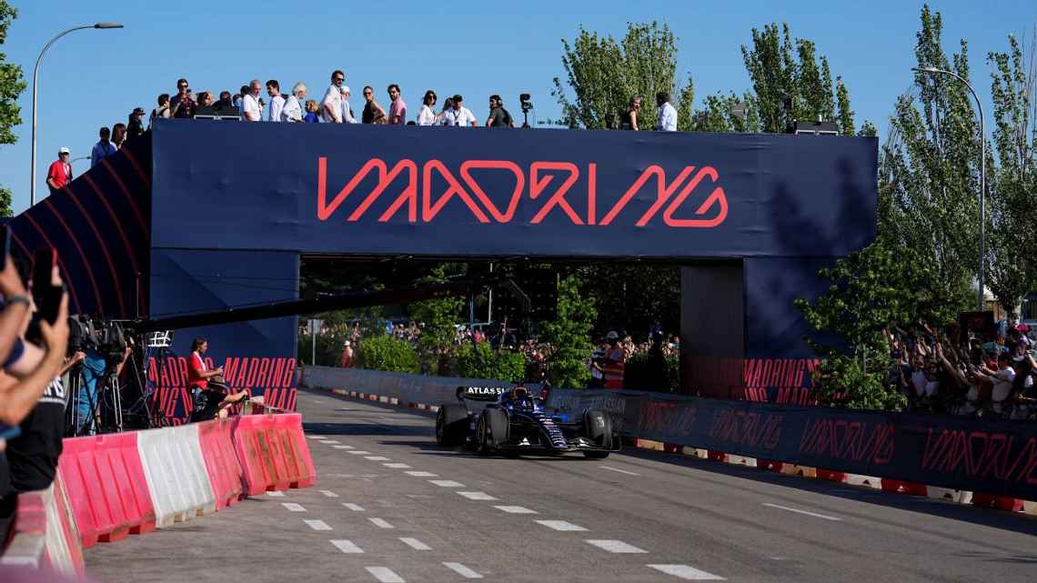 Carlos Sainz en el circuito Madring de Madrid