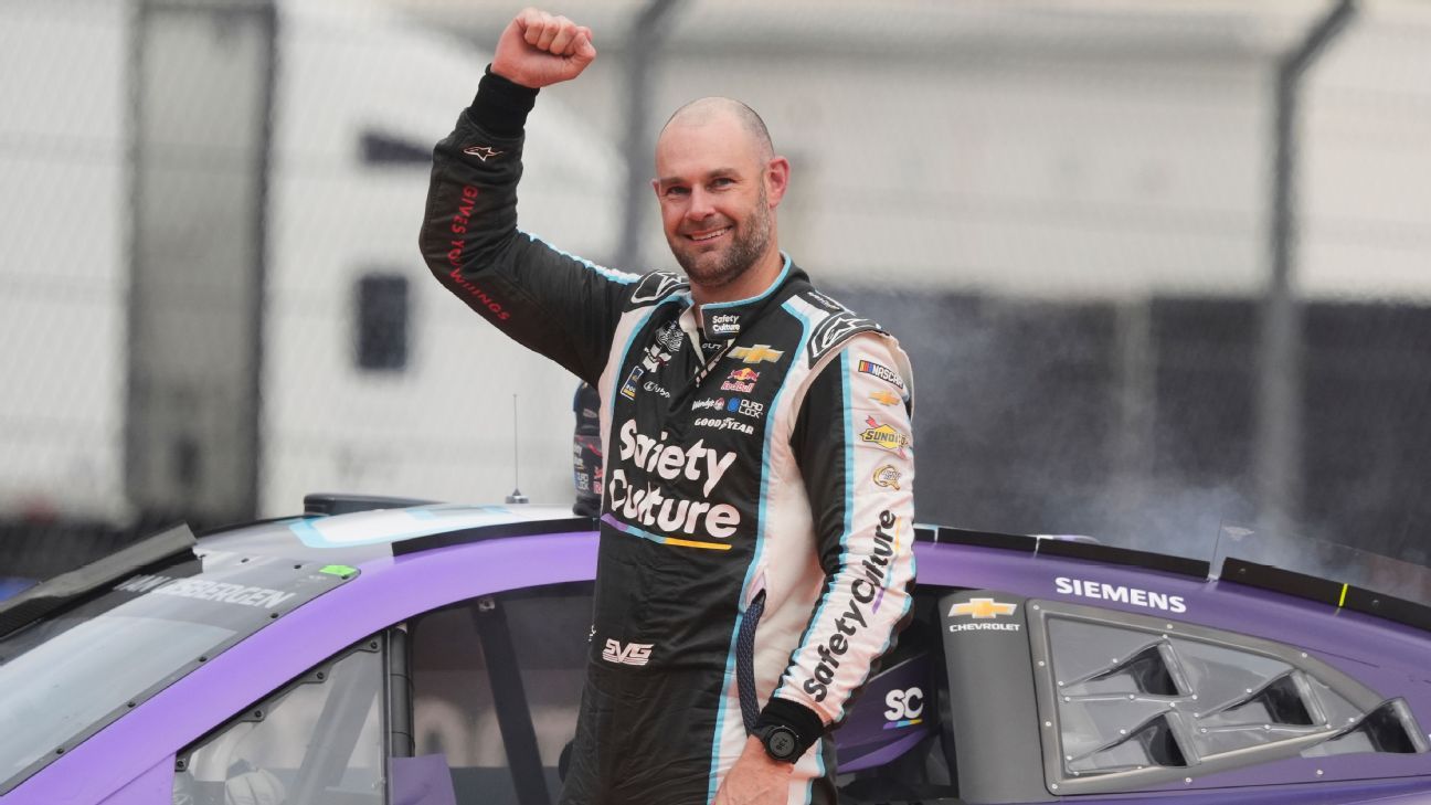 Van Gisbergen wins Cup race at Mexico City