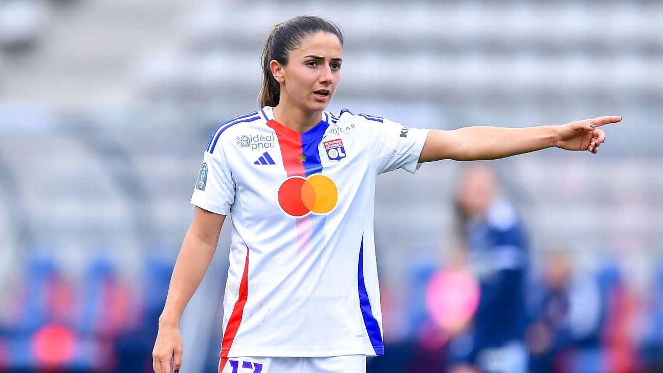 Van de Donk Joins London City Lionesses in WSL Debut - A Major Signing for the Club!