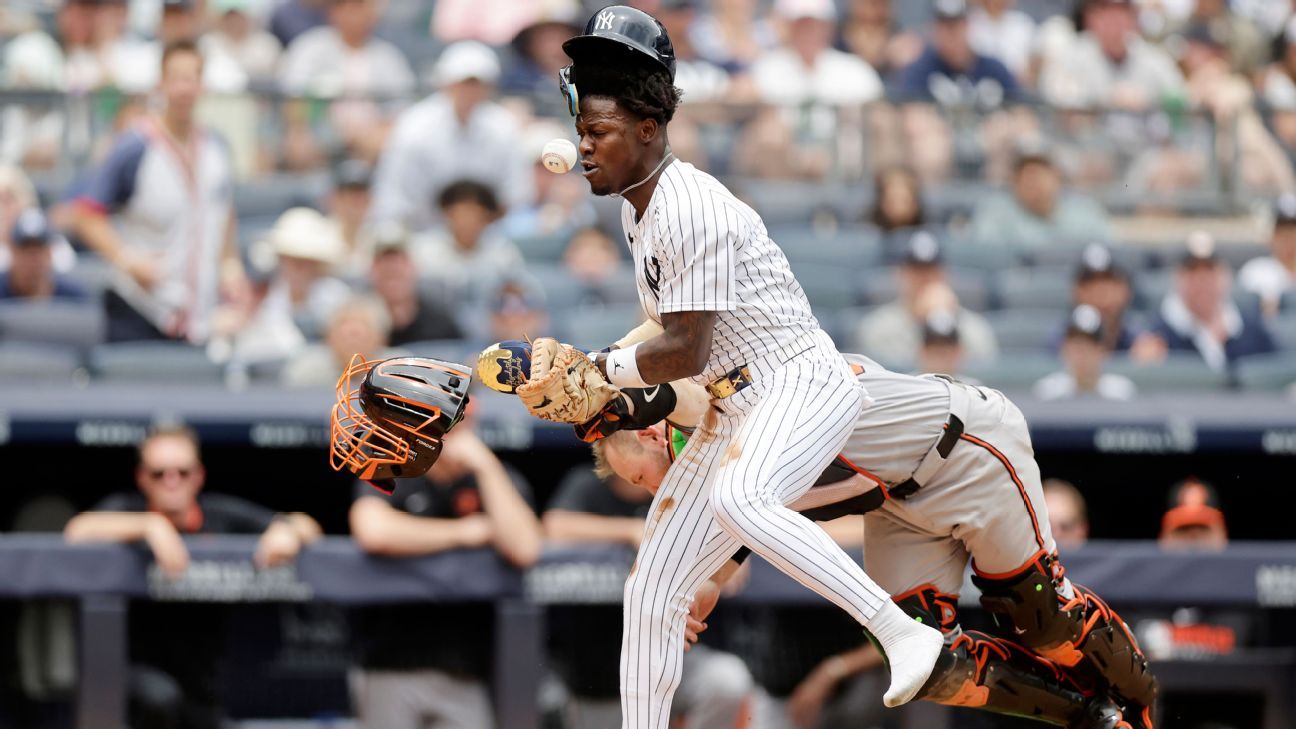 Jazz Chisholm Jr. makes history: Loses both shoes and scores for the Yankees!