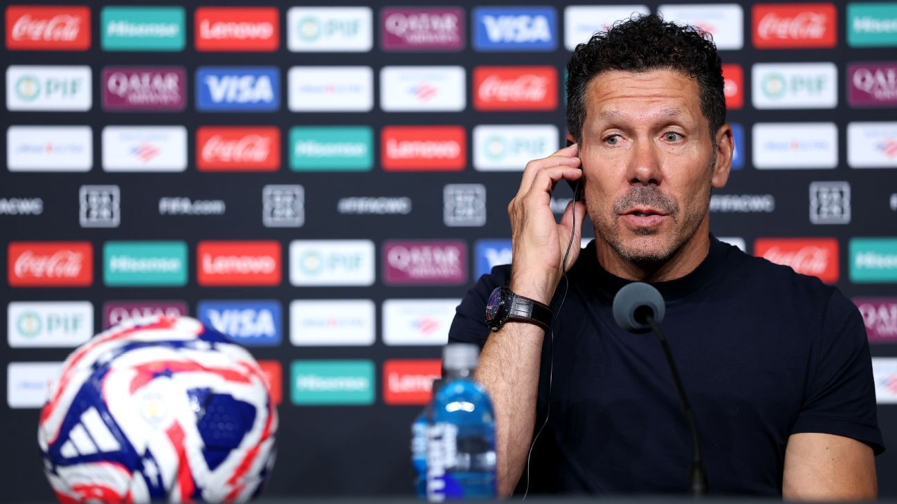 Hoje rival, Simeone foi sugerido ao Botafogo antes de 'boom' de estrangeiros no Brasil e causou fúria