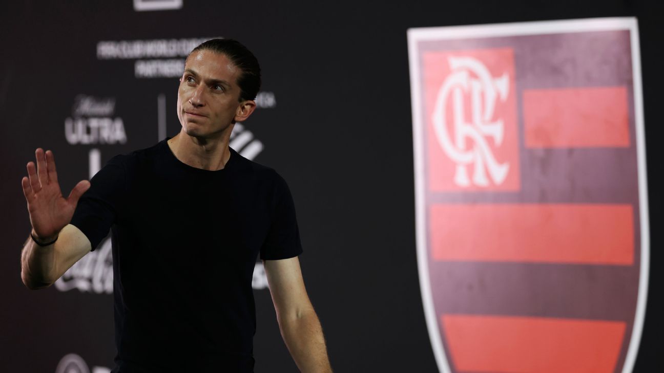 Temporal em Orlando atrasa treino do Flamengo na pré-temporada.