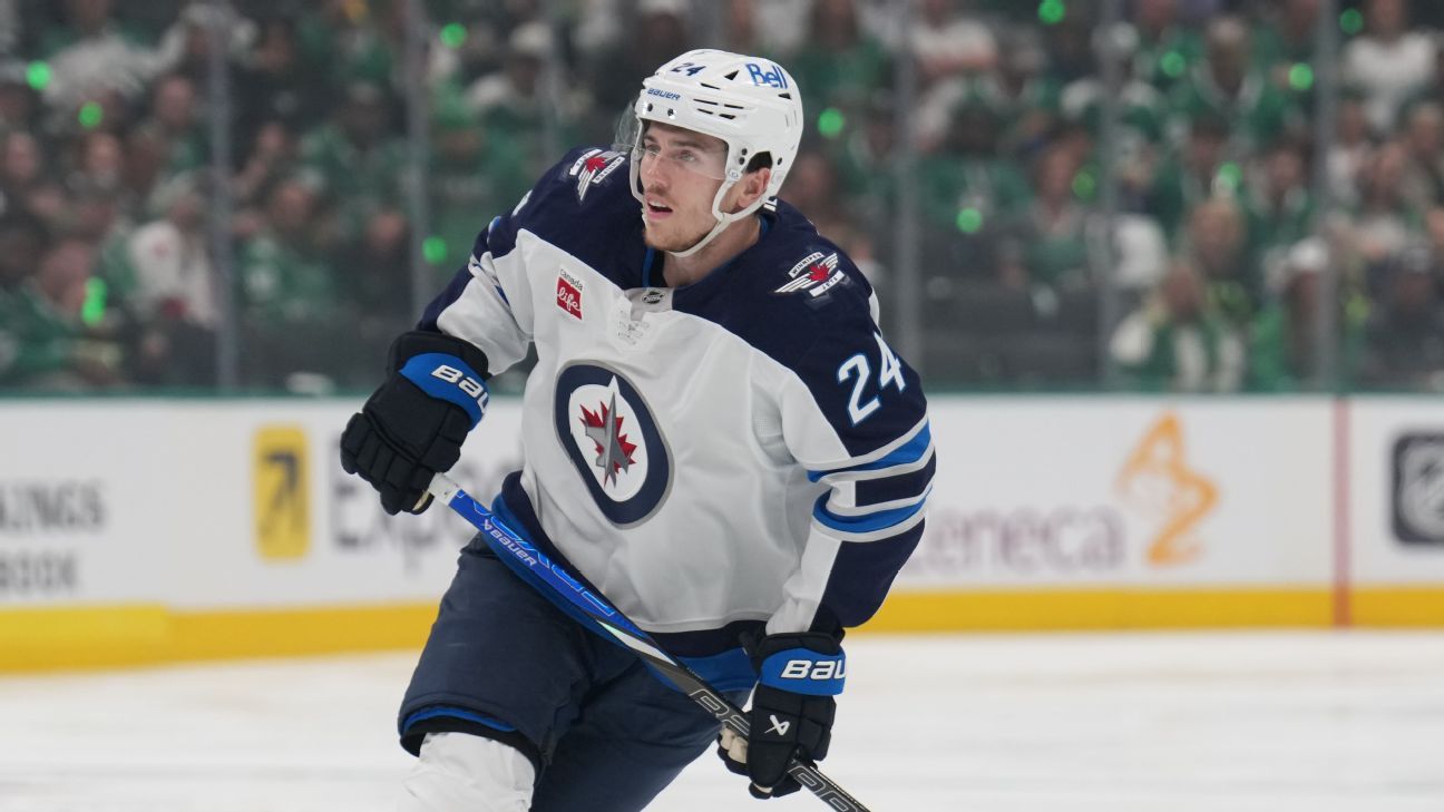 Jets sign D Fleury to 2-year, .9M extension