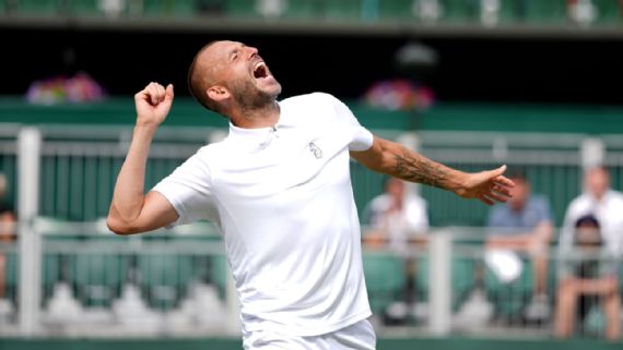 Wimbledon 2025: Draper Wins as Baez Retires Dan Evans celebrates his win at Wimbledon