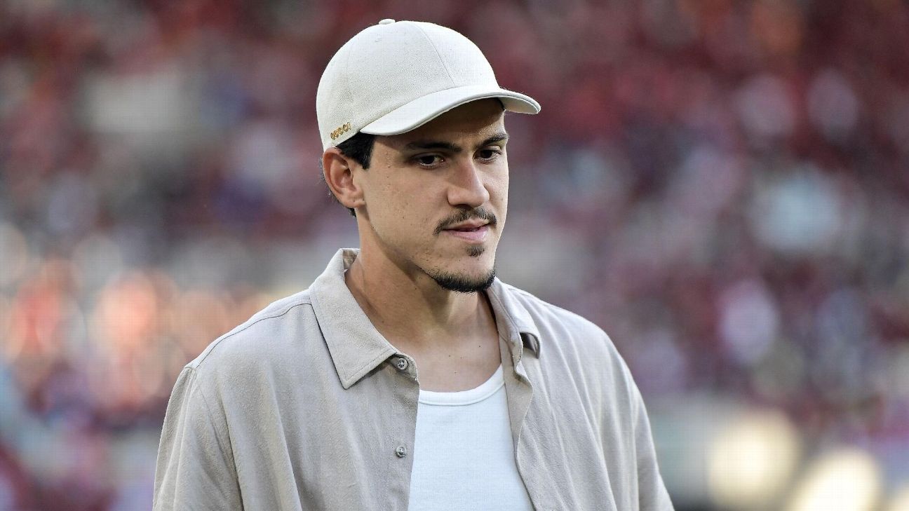Pedro esclarece comportamento questionado por Filipe Luís em reunião com jogadores do Flamengo