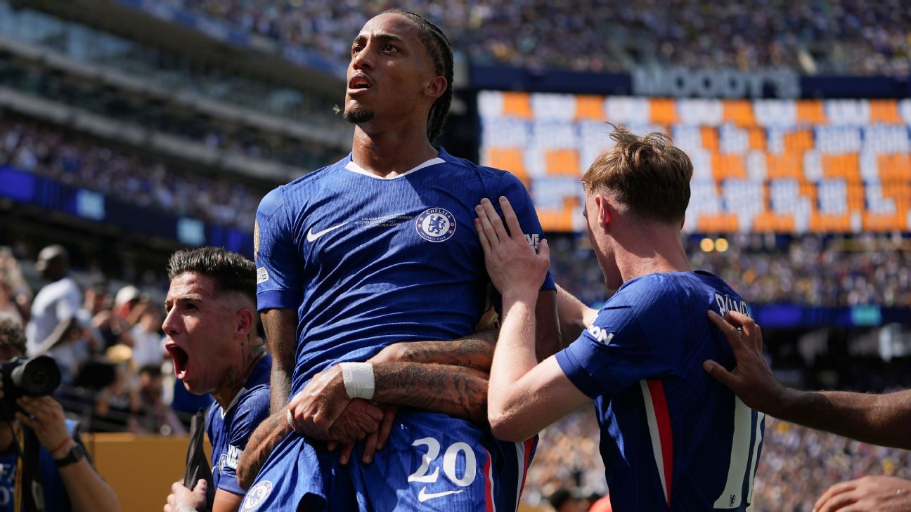 Sara ali nude miss Brown is a stunning little work of art.