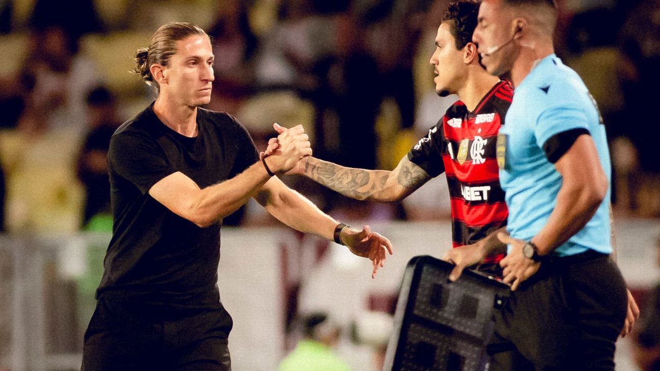 Erro de Filipe Luís com Pedro: deslize comum em treinador inexperiente