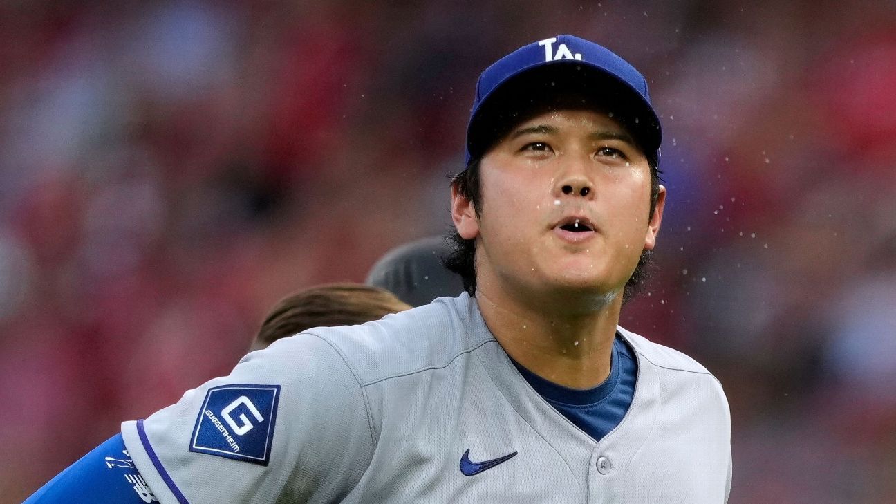 Ohtani's start cut short in 4th due to cramping