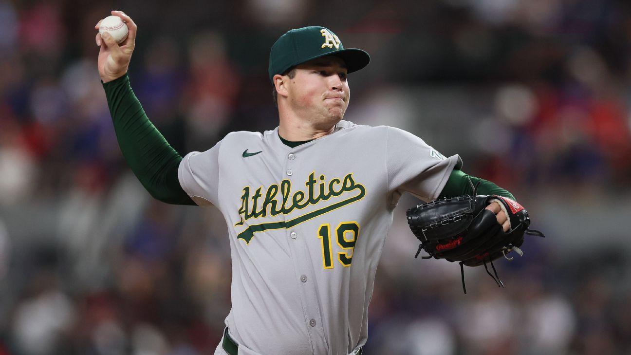 MLB trade deadline updates, rumors: Padres get closer Miller in stunning deal
