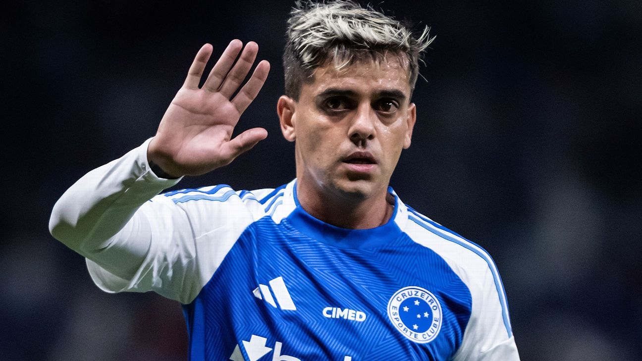 Fagner tem fratura diagnosticada e vira desfalque no Cruzeiro - ESPN