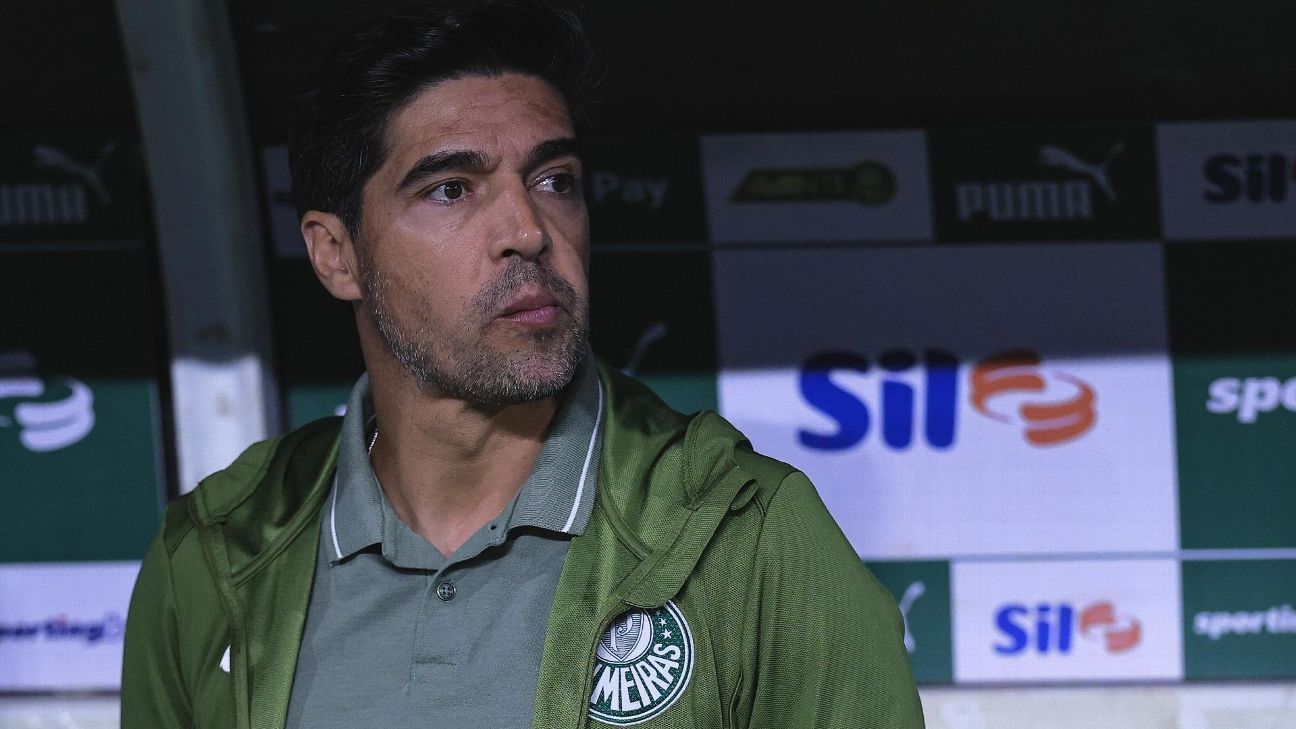 POLÊMICA: Abel Ferreira tem atitude inusitada em coletiva de imprensa e vira assunto na Europa