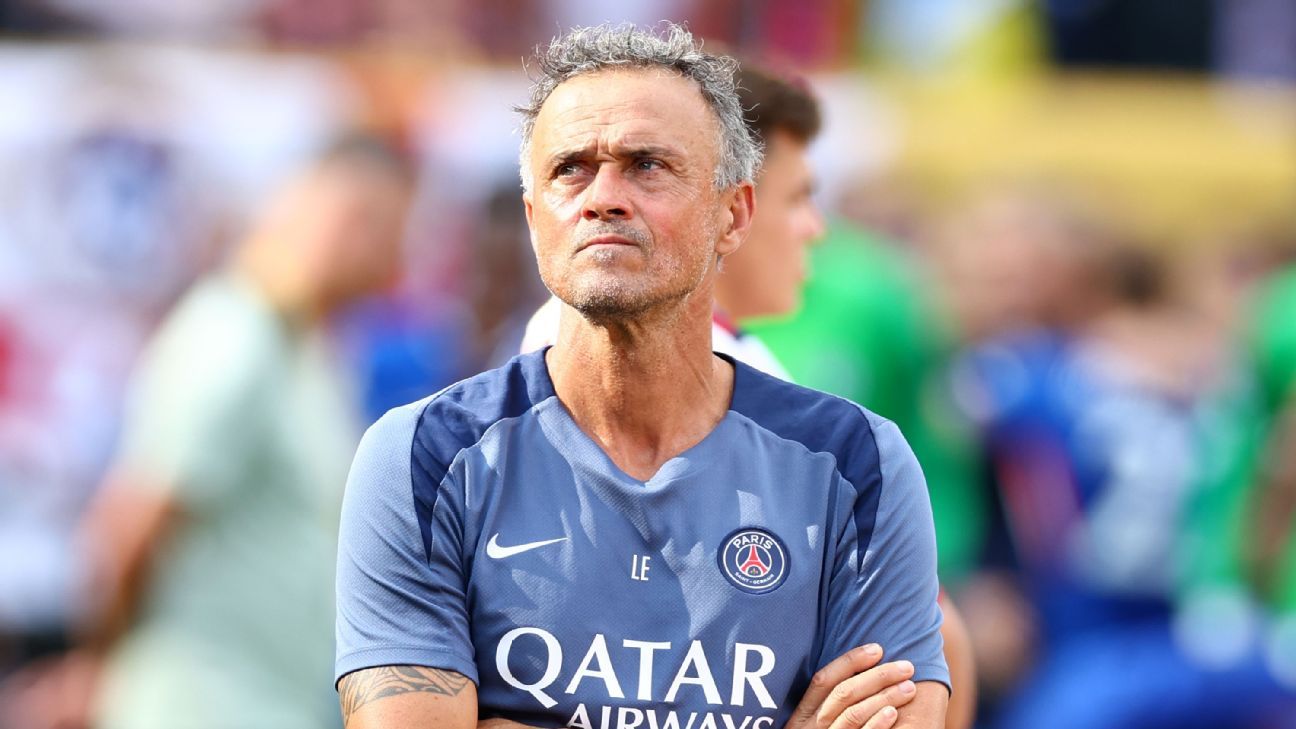 Luis Enrique ironiza erros do PSG em derrota: 'Entregamos alguns presentes'