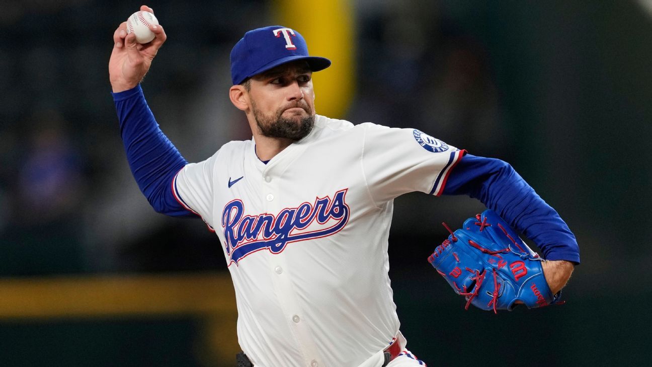 Eovaldi's impressive streak ends, but Rangers rally