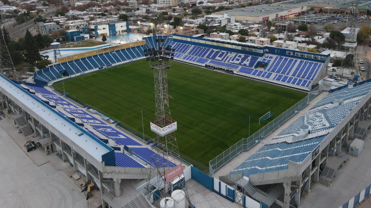 olho nos rivais: godoy cruz estreia caldeirão 'vintage' contra atlético-mg