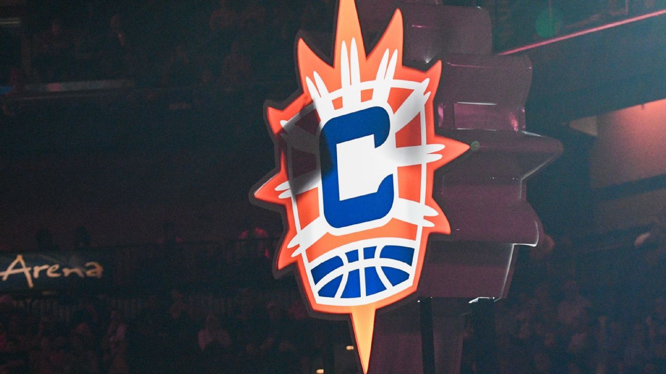 Wetzel: WNBA's gold rush leaves Connecticut fans in the dust