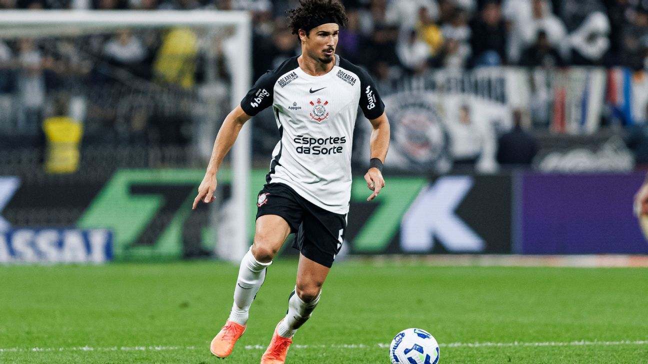 Corinthians Almeja Vaga, Mas a Nação Rubro-Negra Foca no Troféu!