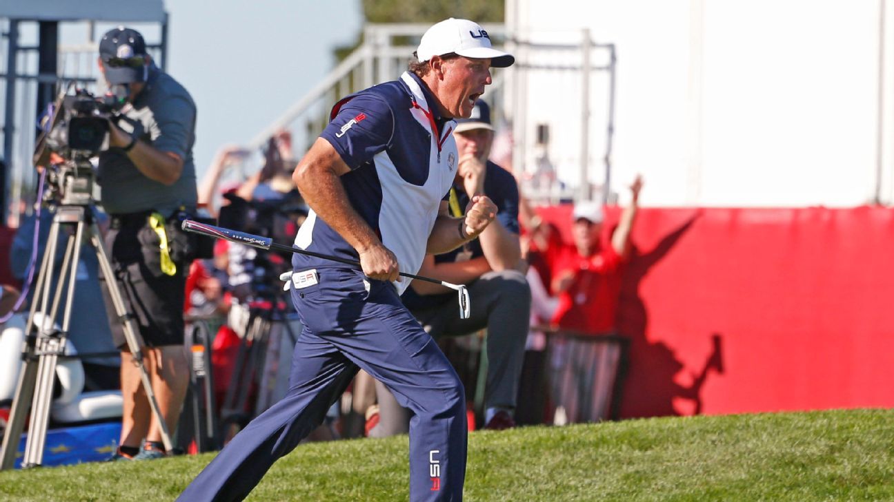 Equipo USA Ryder Cup 2016, ronda final con azul y blanco