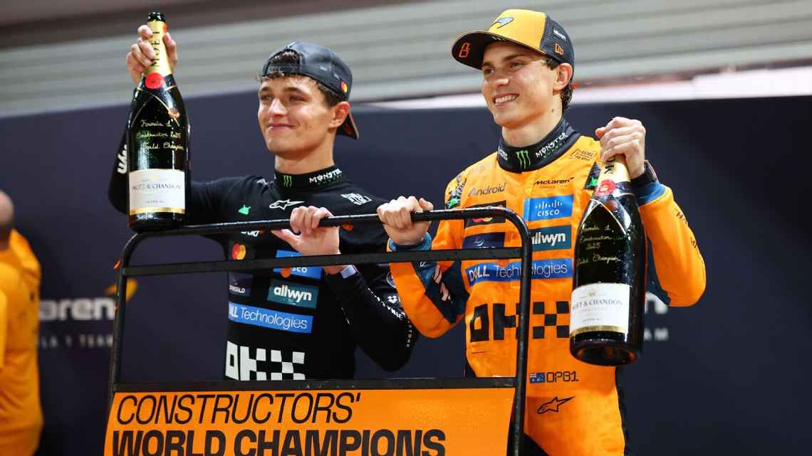 Lando Norris and Oscar Piastri discuss strategy at the Singapore Grand Prix.