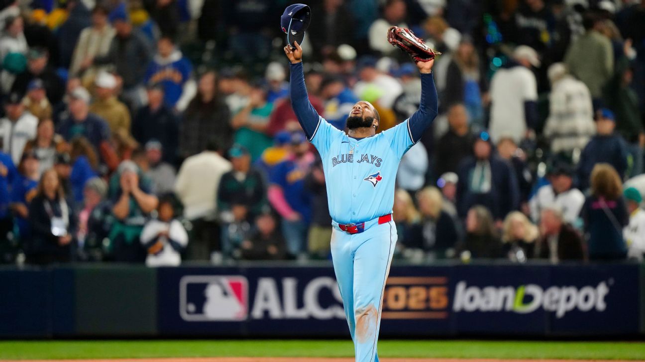 Vlad Jr., Springer jolt Jays offense in Game 3 rout