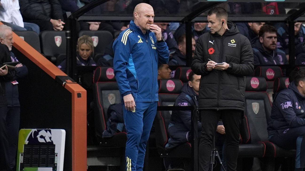 Dyche scoffs at 'clickbait' Man United tactics story