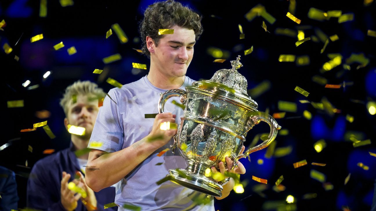 João Fonseca abre mão de Atenas e encerra temporada 2025; partida contra Alcaraz segue confirmada