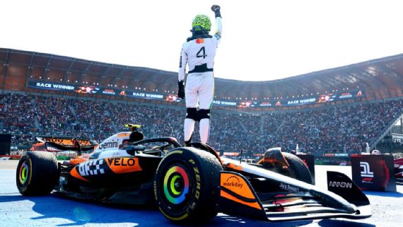 Lando Norris celebrates his victory at the Mexican Grand Prix.