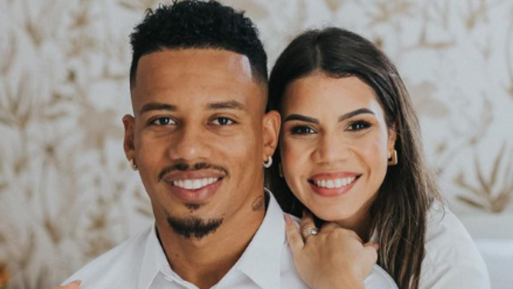 'Você tem um câncer, não uma sentença': esposa de atacante brasileiro supera drama e vira exemplo dentro e fora do esporte