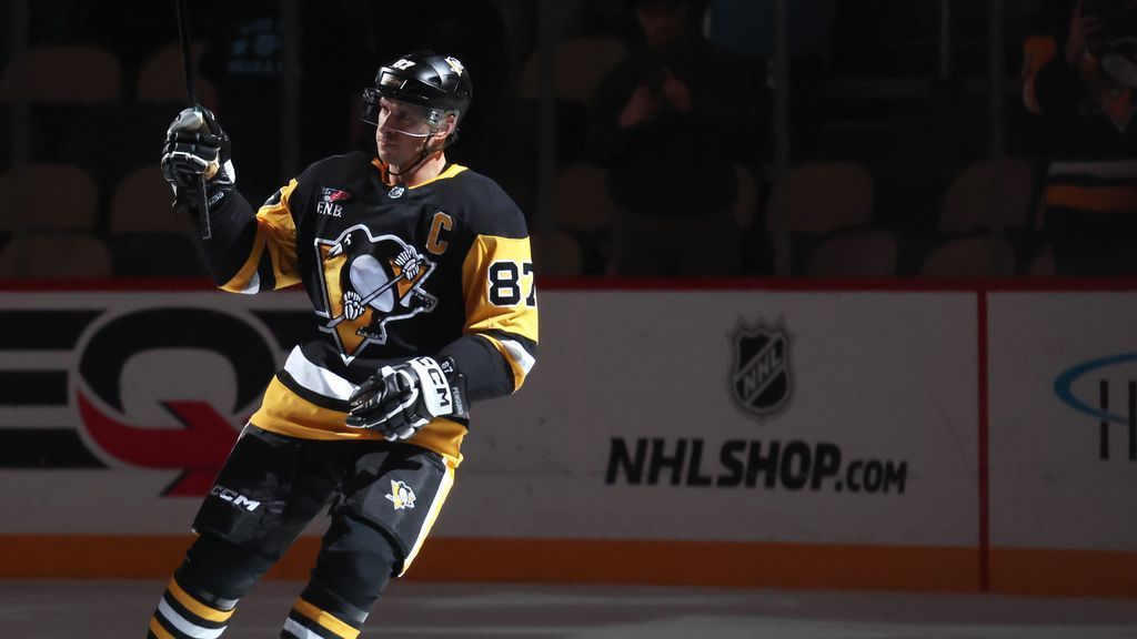 Penguins' Crosby 9th player to reach 1,700 points