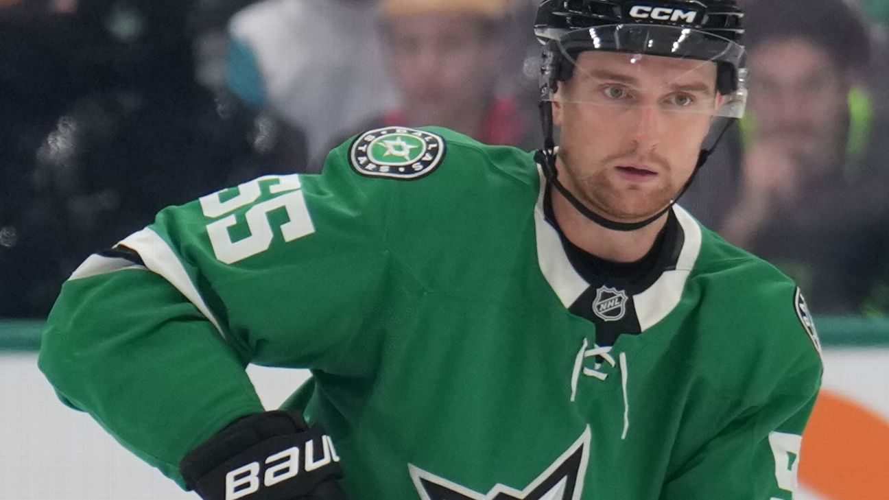 Stars D Harley lands 8-year deal with $10.5M AAV