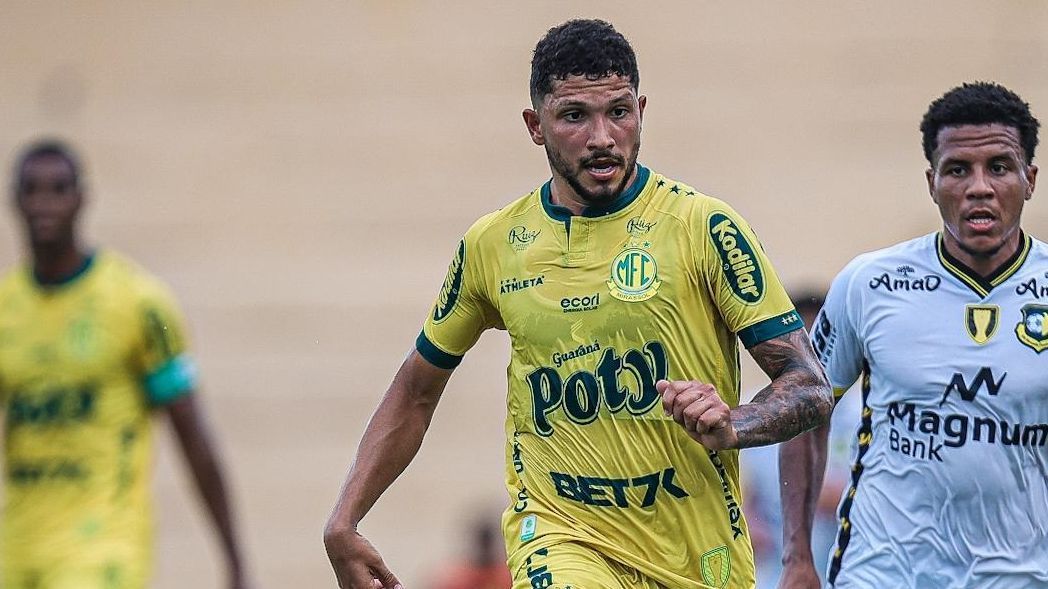 À ESPN, Yuri Lima explica por que deixou futebol e agora quer voltar após 'pausa' na carreira: 'É pela minha filha'