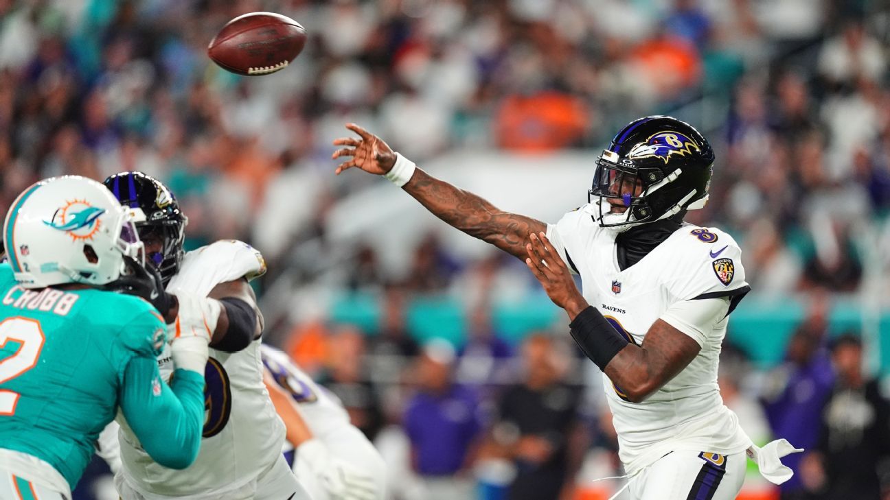 Follow live: Lamar Jackson finds Mark Andrews for TD after Dolphins fumble