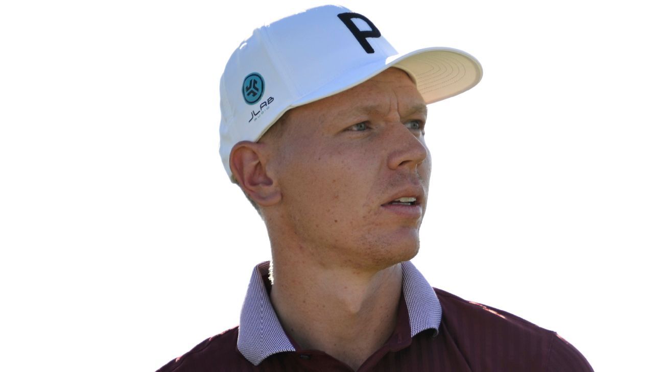 Schmid (63) takes lead at WWT Championship