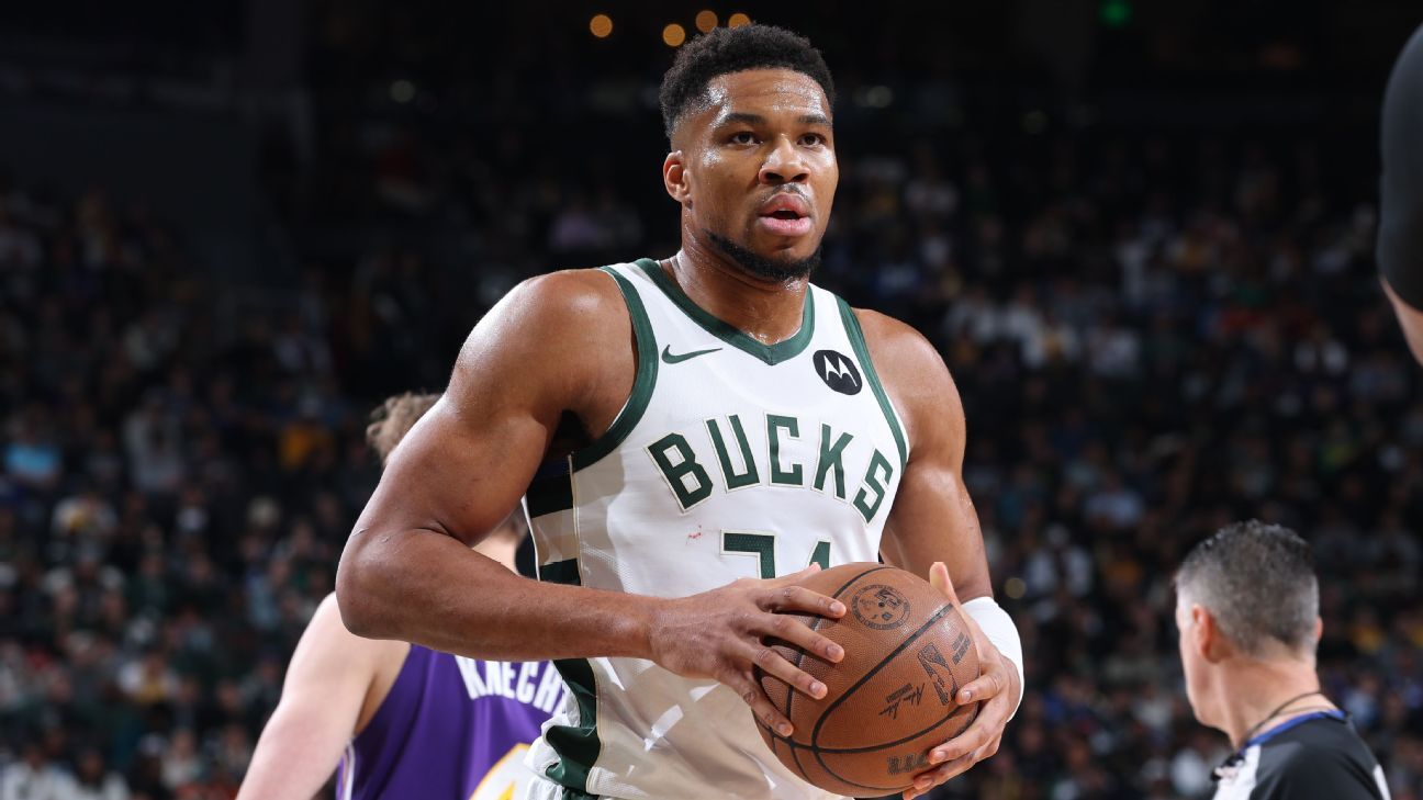Giannis steps in to secure game ball for L.A. rookie