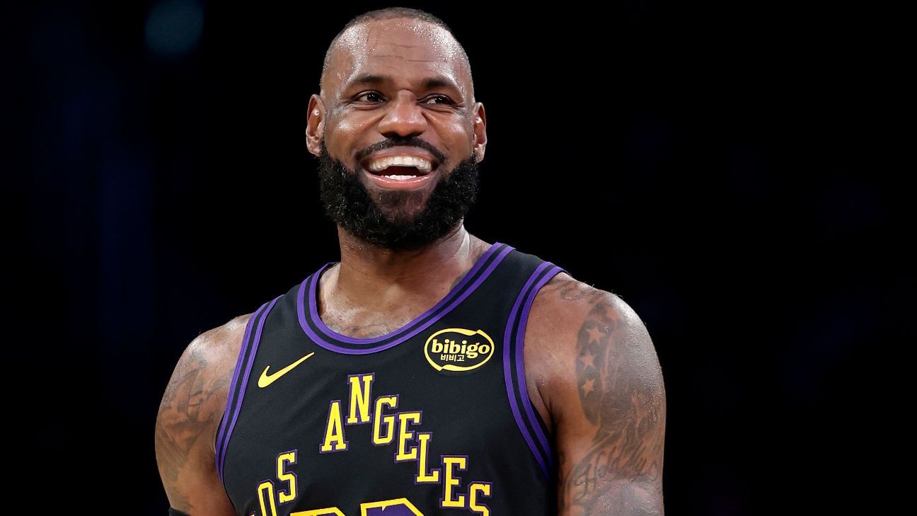 LeBron admite que ausência nos Lakers por lesão foi 'mentalmente difícil', mas aprova estreia com recorde na NBA