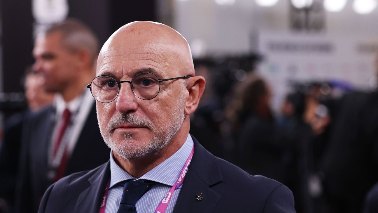 Жеребьевка ЧМ-2026 Тренер сборной Испании Де ла Фуэнте после жеребьевки выдал мандат на тройную победу