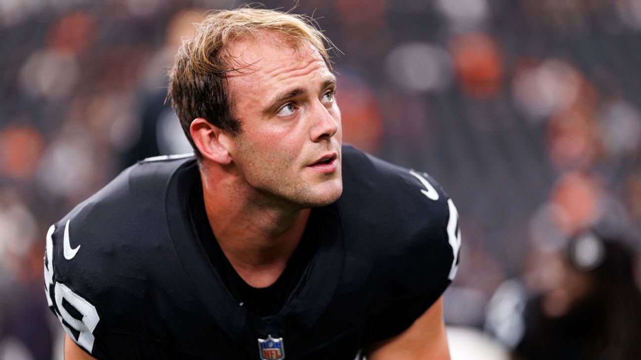 Sources: Raiders' Bowers to IR, ending his year