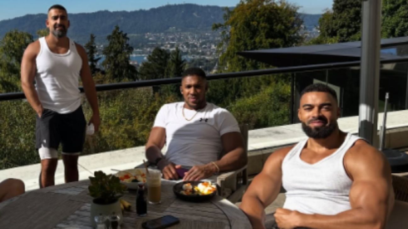 Driver charged in crash that injured boxer Joshua