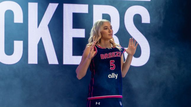 Unrivaled 3x3: Rosters, Reglas y Cómo Ver la Emoción del Baloncesto Femenino 5 Paige Bueckers fue la primera elección en el draft para la segunda temporada.