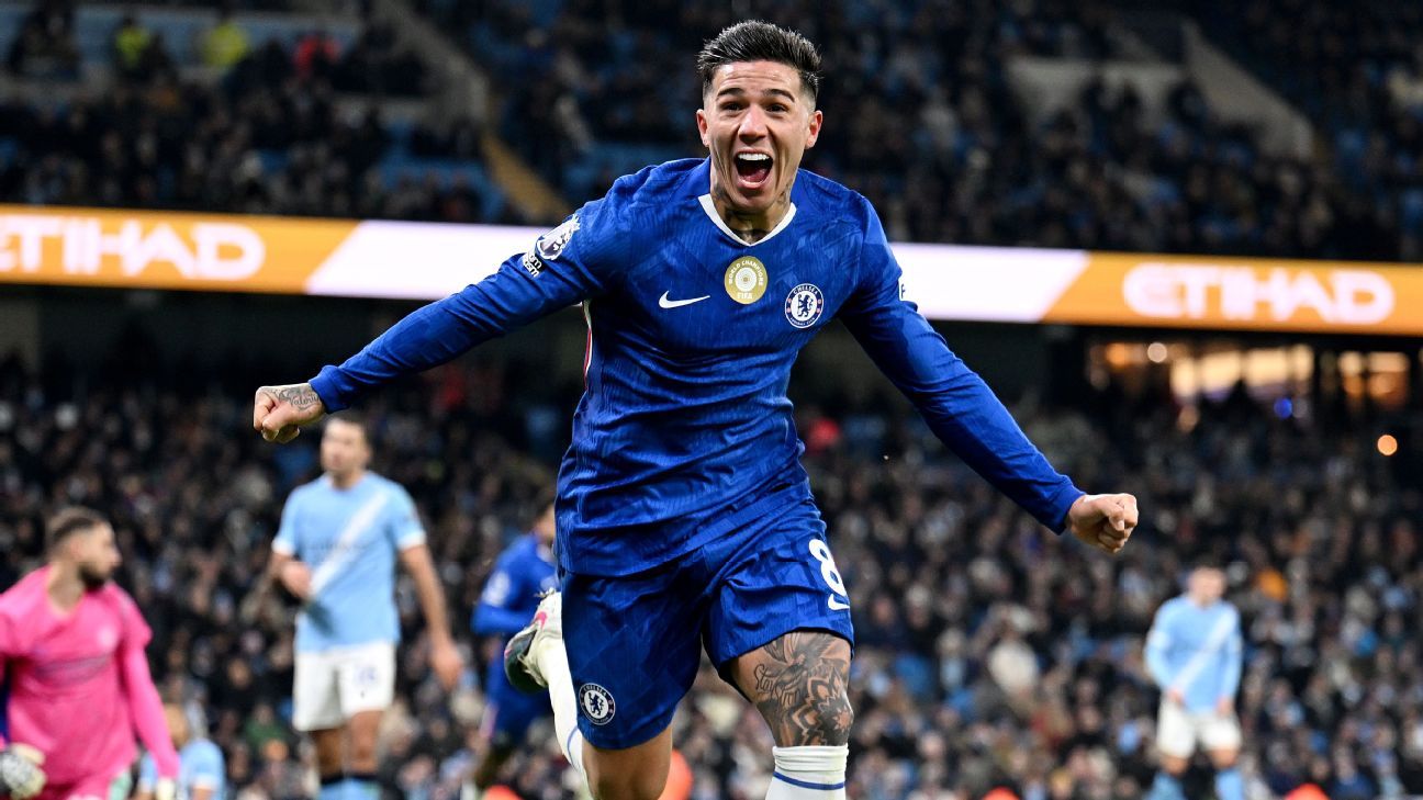 Transfer rumors, news: PSG eye Chelsea's Enzo Fernández