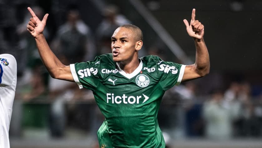 Palmeiras brilha com show de Eduardo, goleia Batalhão e se aproxima da classificação na Copinha