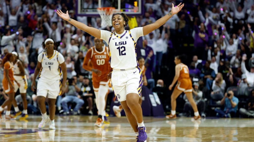 LSU women's hoops hands No. 2 Texas first loss