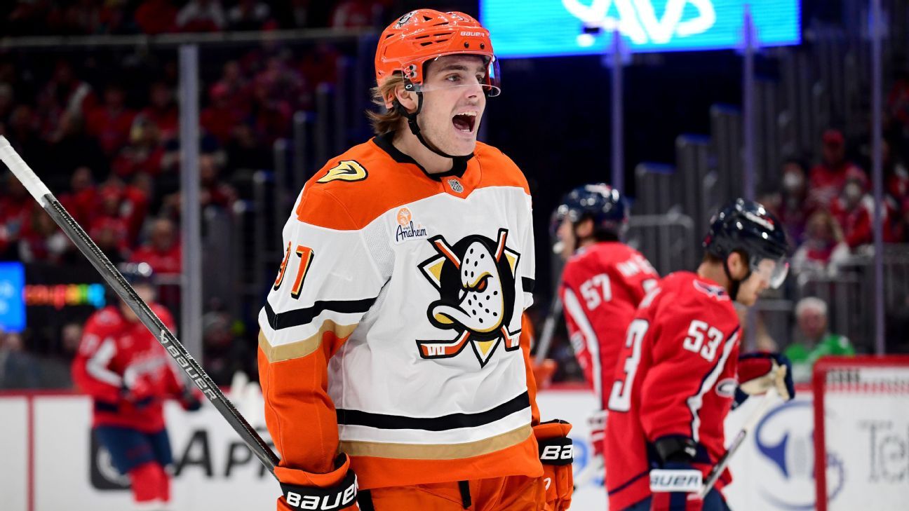 Can breakout star Leo Carlsson get the Ducks back on track?